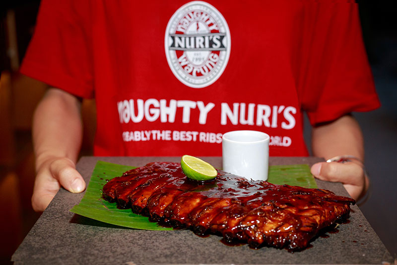 Naughty Nuri’s 1995 Signature BBQ Spare Ribs